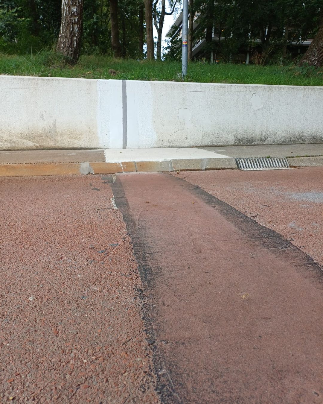 Schrumpf Tricomer LF 320 dicht de dilatatievoeg van de fietstunnel Veenkampen in Assen af.